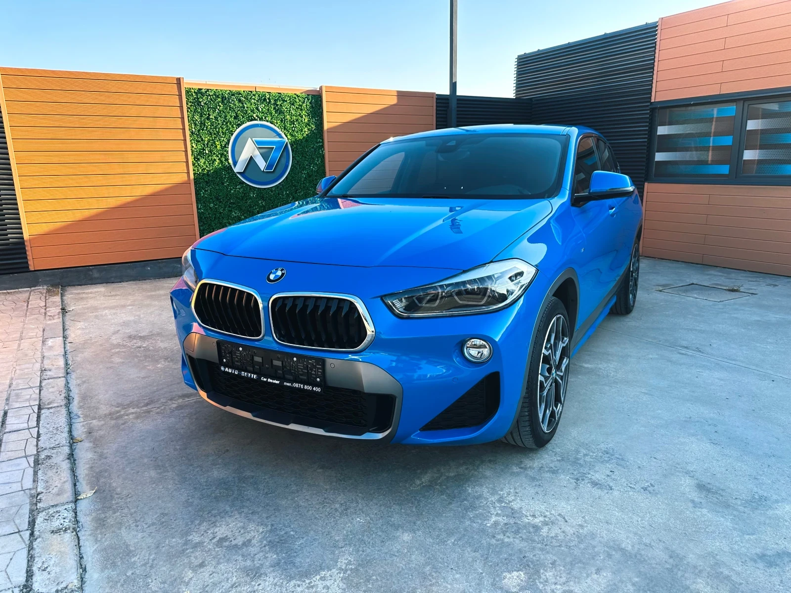 BMW X2 2.0/М-пакет/Navi/Камера