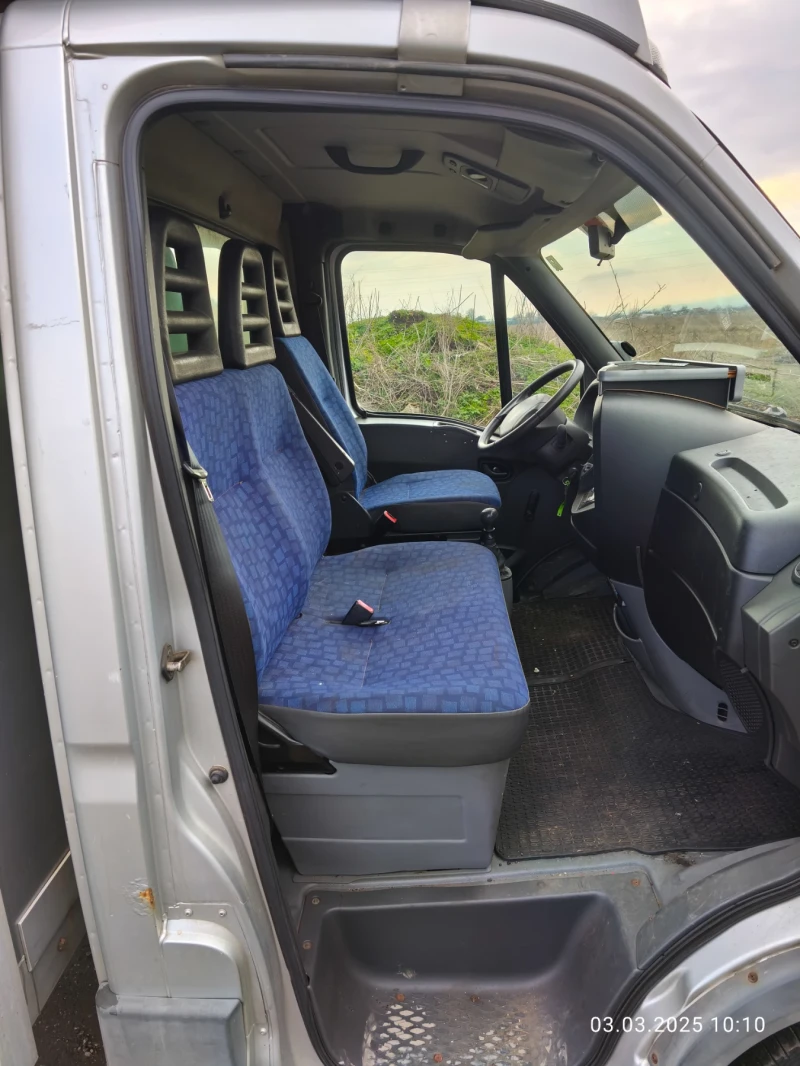 Iveco Daily, снимка 7 - Бусове и автобуси - 49356807