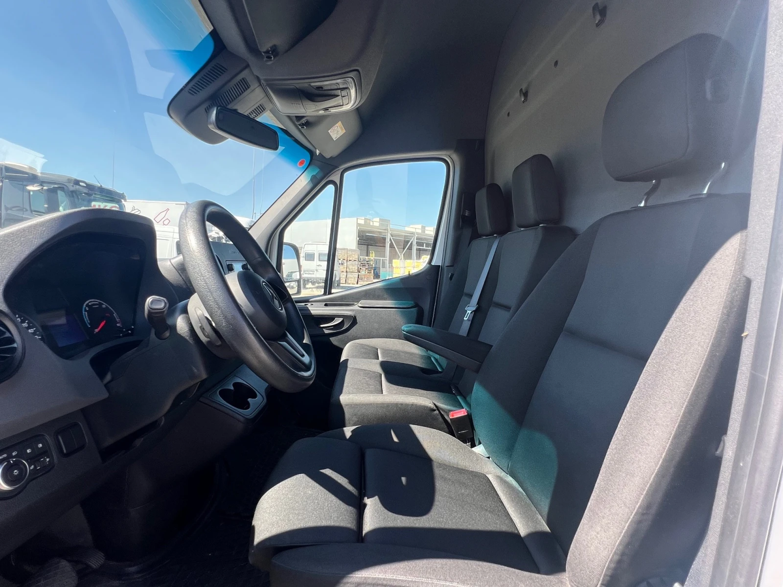Mercedes-Benz Sprinter eSprinter 312 standard - изображение 10