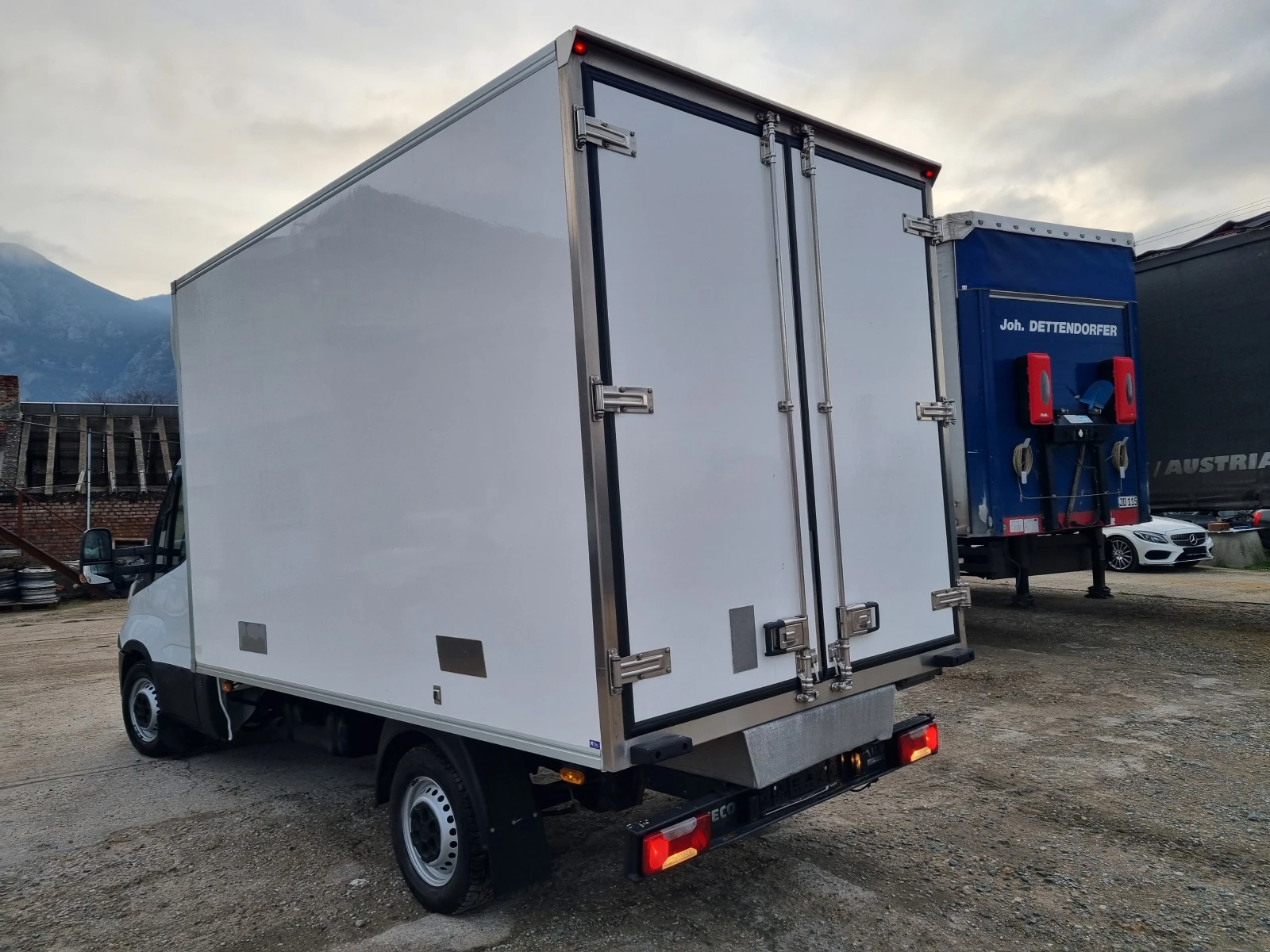 Iveco 35s16 ХЛАДИЛЕН ДО -24 - изображение 6