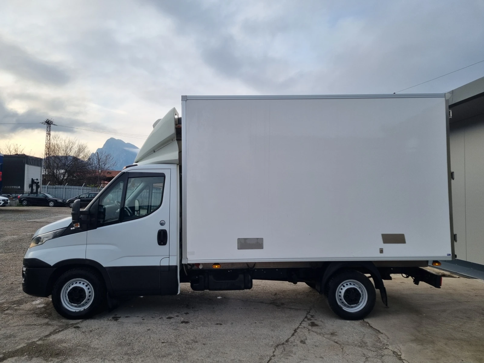 Iveco 35s16 ХЛАДИЛЕН ДО -24 - изображение 2