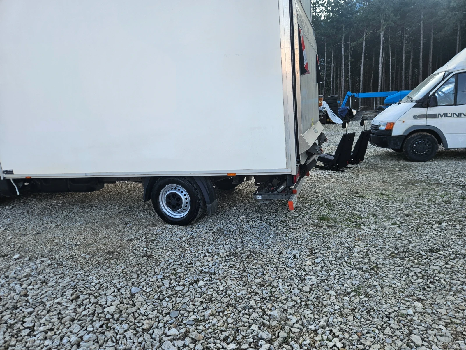 Iveco 35s16 Фургон падаш борд, снимка 5 - Бусове и автобуси - 53831245