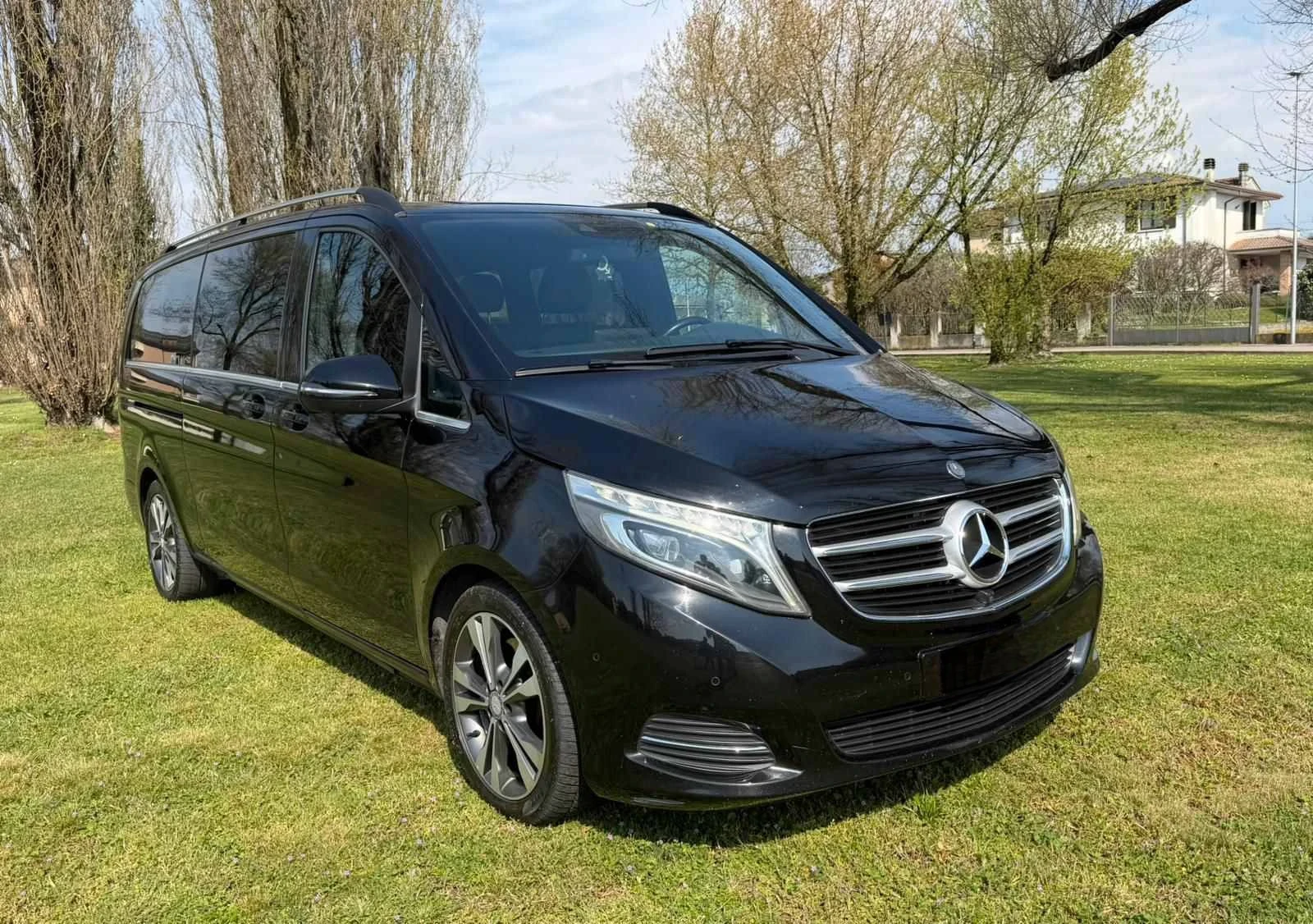 Mercedes-Benz V 250 PREMIUM AVANGARDE 7+ 1, снимка 3 - Бусове и автобуси - 55087971
