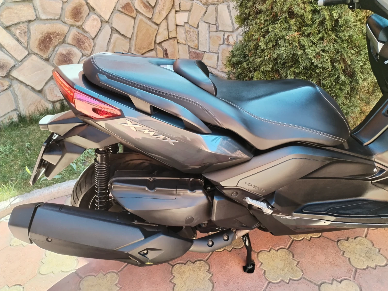 Yamaha X-max 400i ABS 16Г ПЕРФЕКТЕН!!! , снимка 6 - Мотоциклети и мототехника - 53841030
