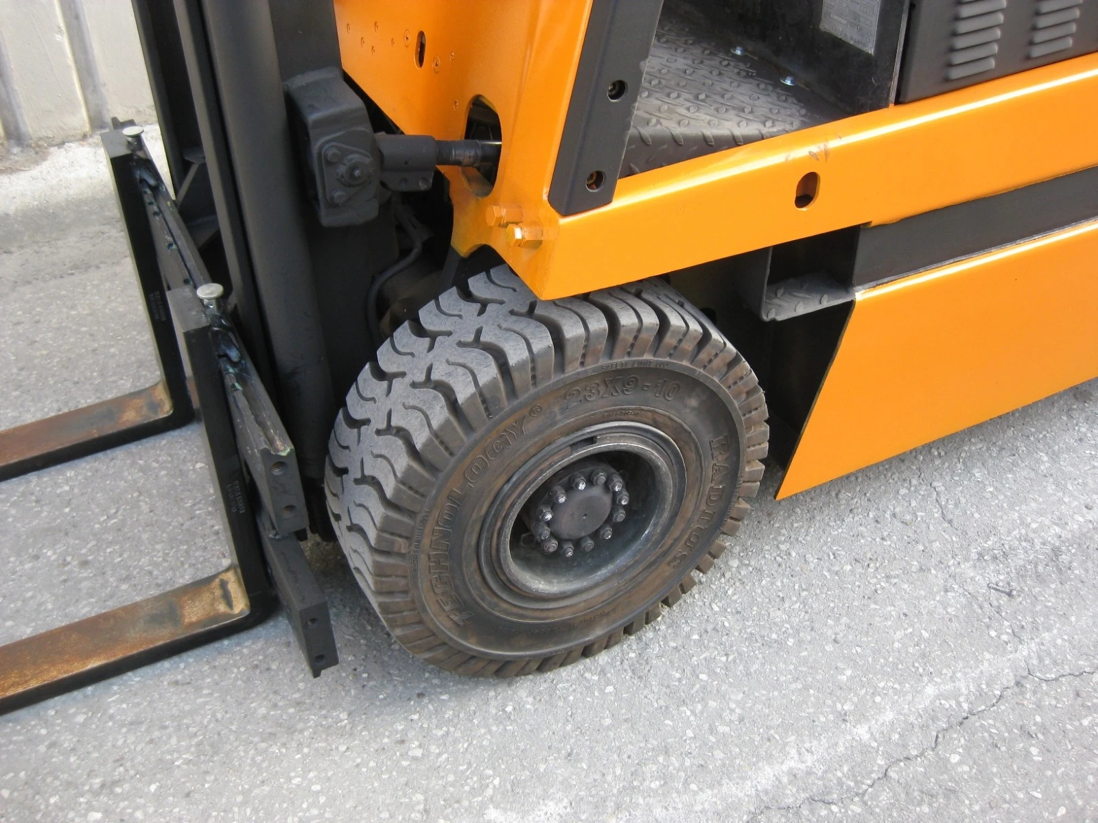  & GV3715.33 | Mobile.bg   3