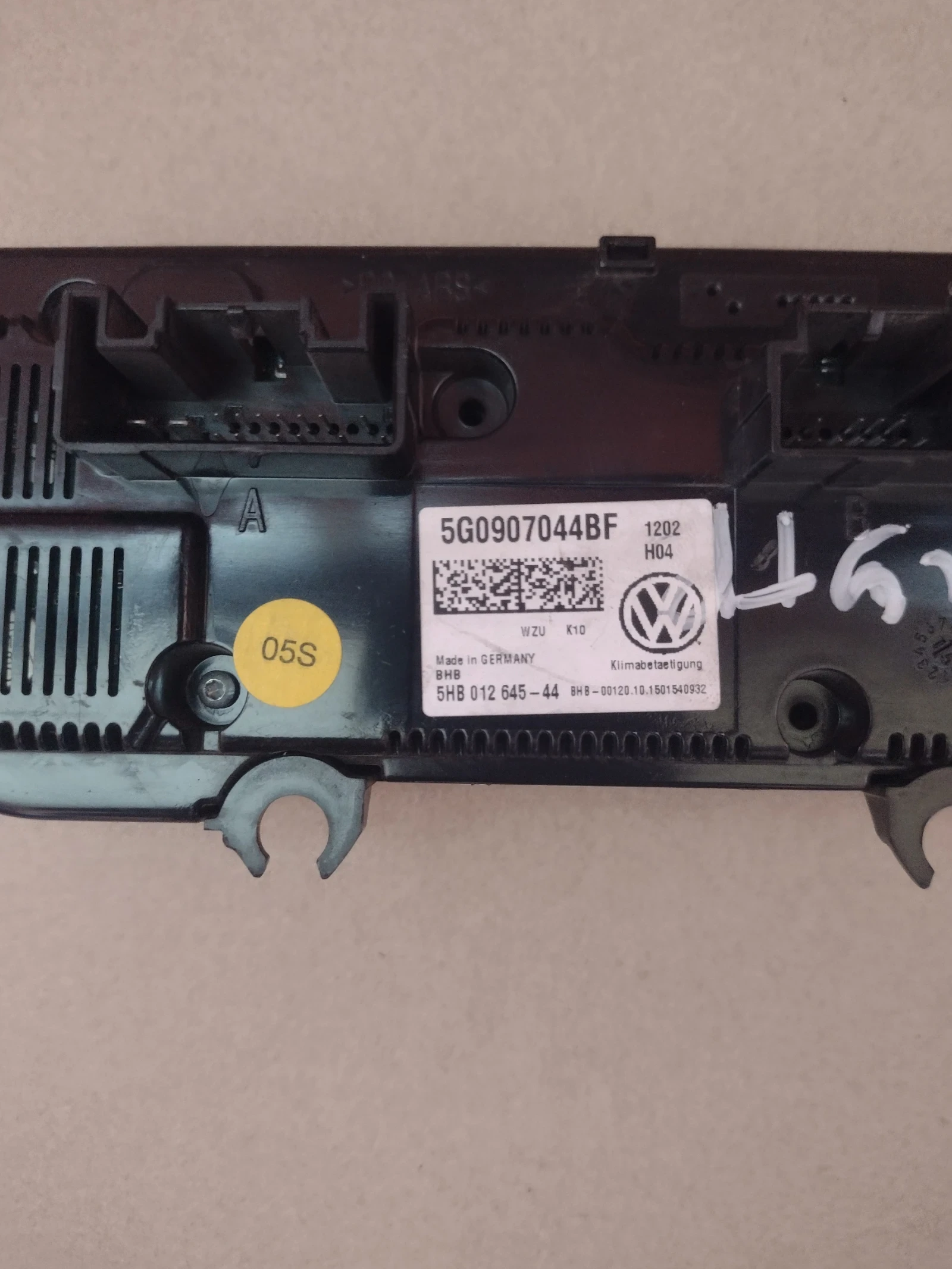 5G0907044BF    VW Golf VII, PASSAT B8   5HB012645-44 | Mobile.bg   2