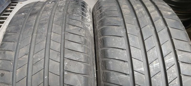 Гуми Летни 225/50R17, снимка 1 - Гуми и джанти - 32282469