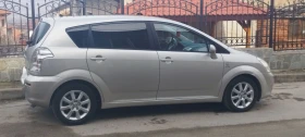 Toyota Corolla verso 2.0 D4D, снимка 1