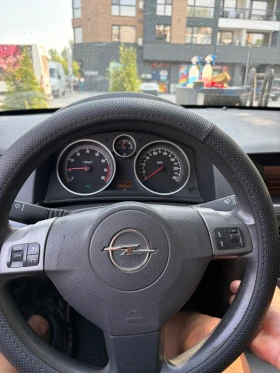 Opel Astra, снимка 10