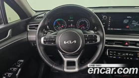 Kia K5, снимка 13
