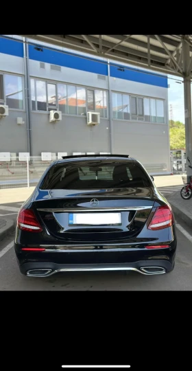 Mercedes-Benz E 220, снимка 2