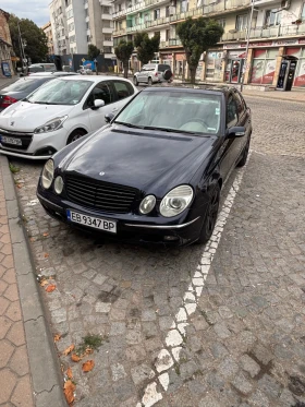  Mercedes-Benz E 320