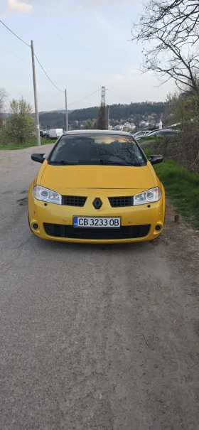 ����� �� �������� �� Renault Megane 2.0-16V Cabrio