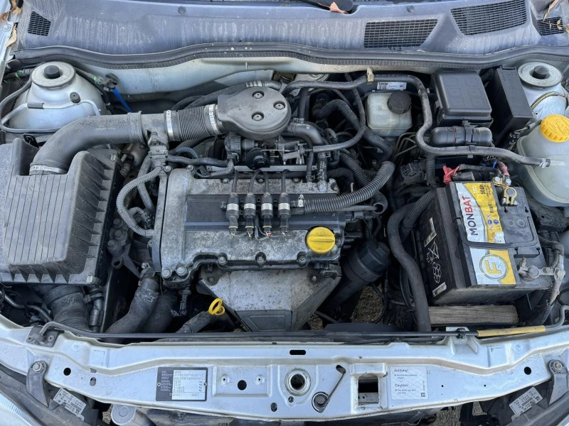 Opel Astra 1.2, снимка 6 - Автомобили и джипове - 42986196