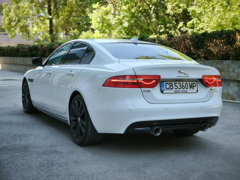 Jaguar XE R-Dynamic 2.0T P300i AWD 1г. Гаранция, снимка 6 - Автомобили и джипове - 46239853