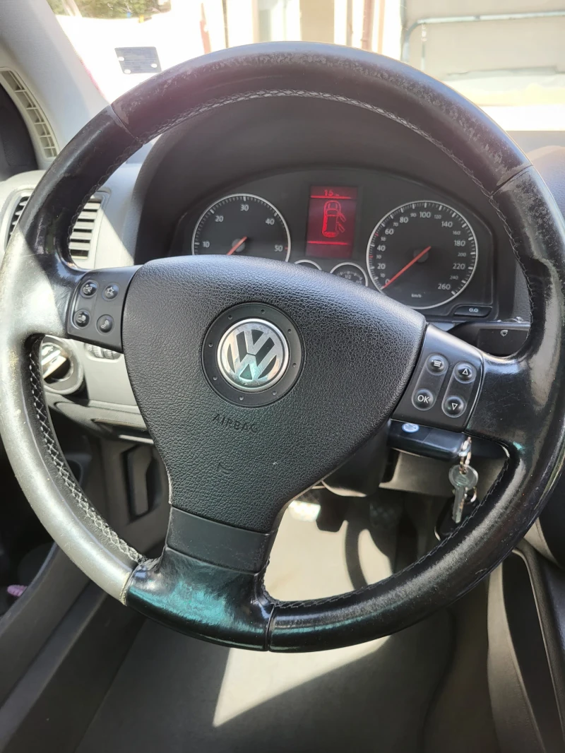 VW Golf, снимка 11 - Автомобили и джипове - 47233732