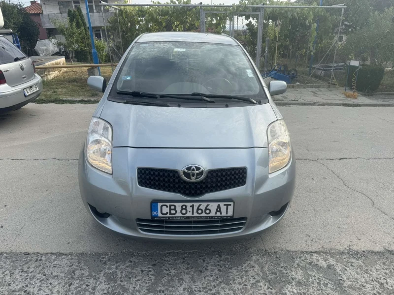 Toyota Yaris 1.3 VvT-I ЛИЗИНГ, снимка 2 - Автомобили и джипове - 47452213