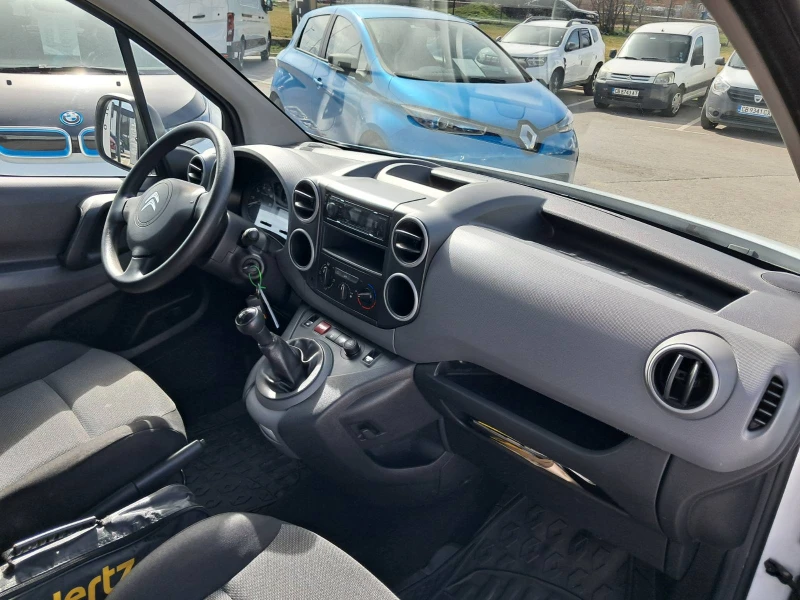 Citroen Berlingo 1.6Hdi 75 k.c., снимка 9 - Автомобили и джипове - 49495311