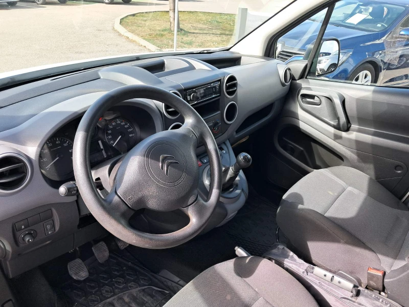 Citroen Berlingo 1.6Hdi 75 k.c., снимка 8 - Автомобили и джипове - 49495311