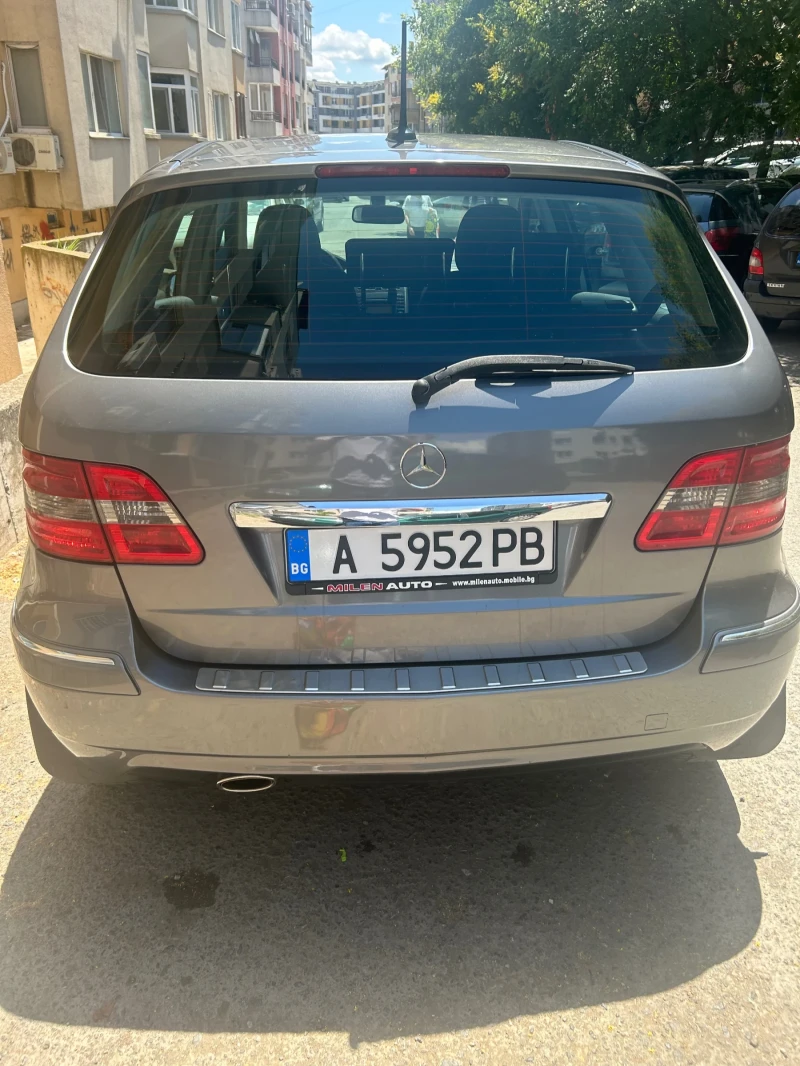 Mercedes-Benz B 180 Face lift!, снимка 5 - Автомобили и джипове - 52260441