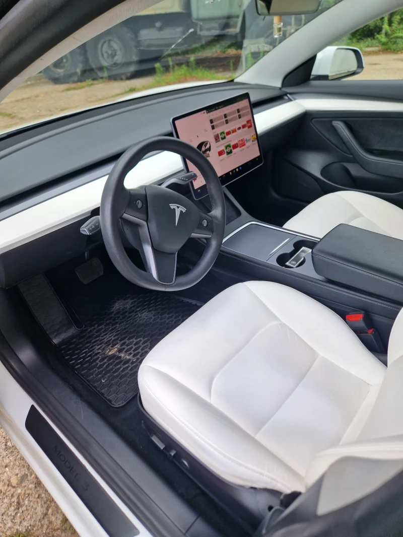 Tesla Model 3 Термопомпа! Фейслифт! 43500, снимка 6 - Автомобили и джипове - 51228413