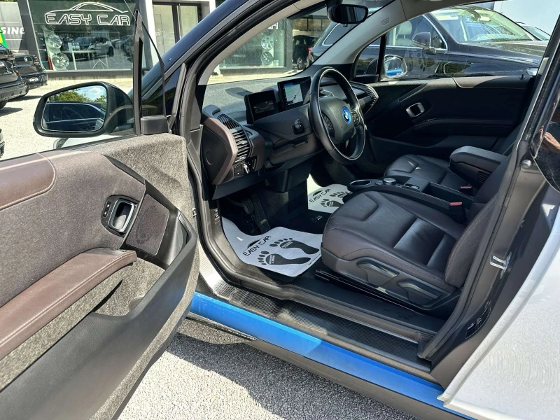 BMW i3 PANO/ CAMERA/ Keyless-Go /Harman Kardon, снимка 5 - Автомобили и джипове - 51668583