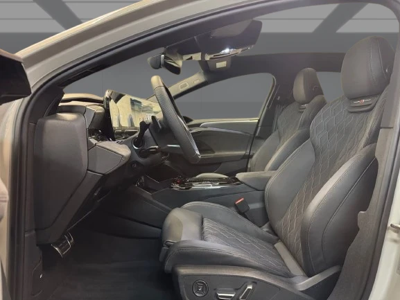 Audi S6 e-tron = Edition One = Black Optic Plus Гаранция, снимка 6 - Автомобили и джипове - 54372572