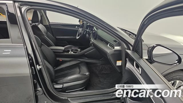 Kia K5, снимка 11 - Автомобили и джипове - 56082475