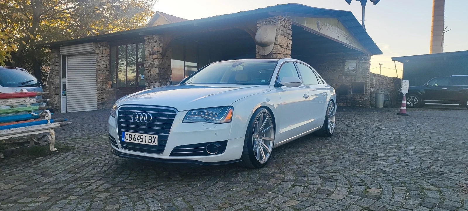 Audi A8 4.0T Long, снимка 1