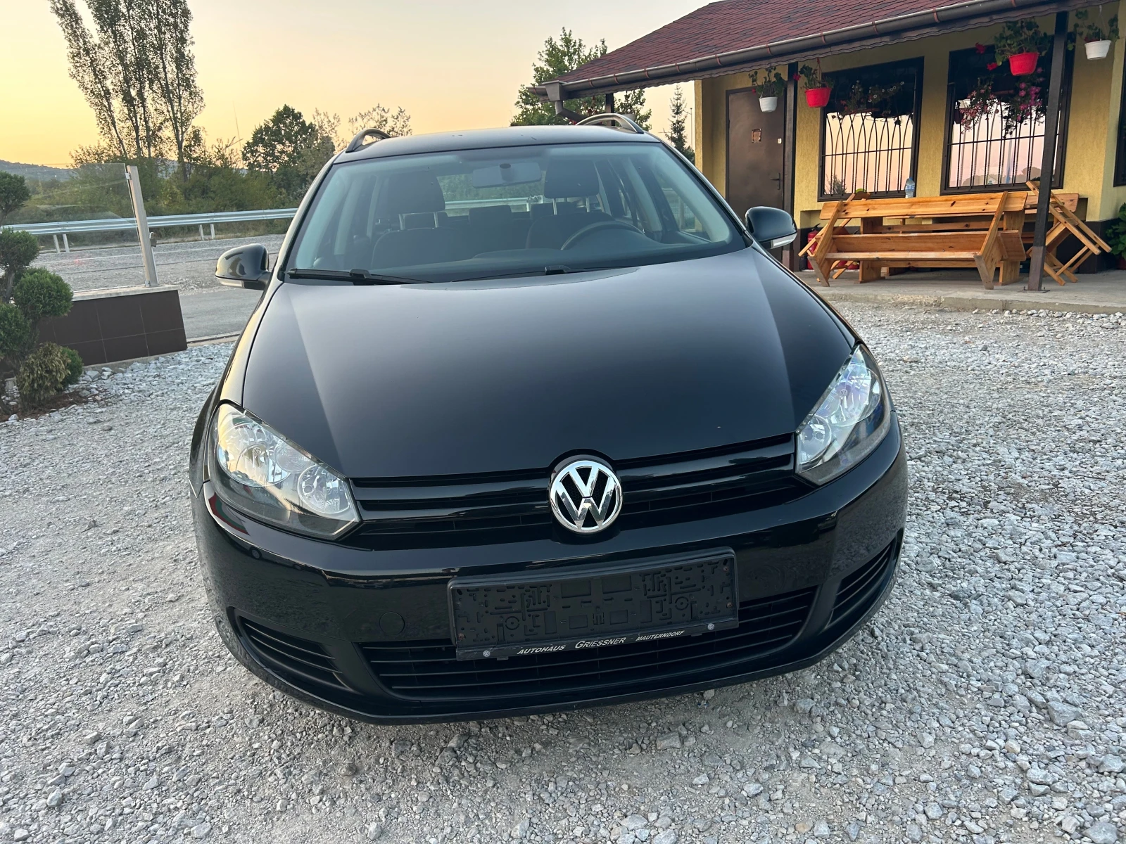 VW Golf 1.6 TDI КЛИМАТРОНИК !! РЕАЛНИ КИЛОМЕТРИ !! ЕВРО 5  - изображение 8