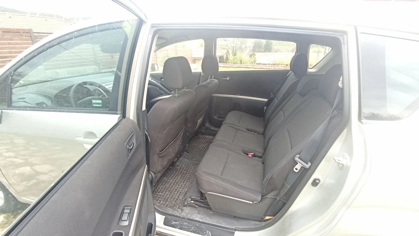 Toyota Corolla verso  - изображение 6