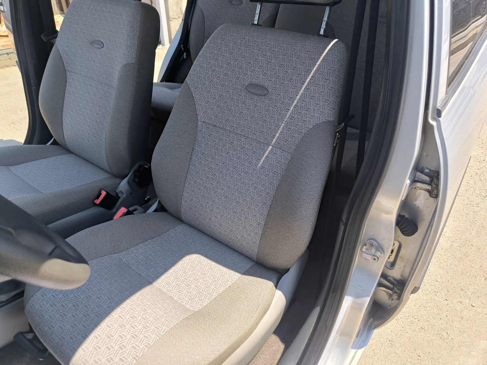 Lada Kalina 1.4i | Mobile.bg   12