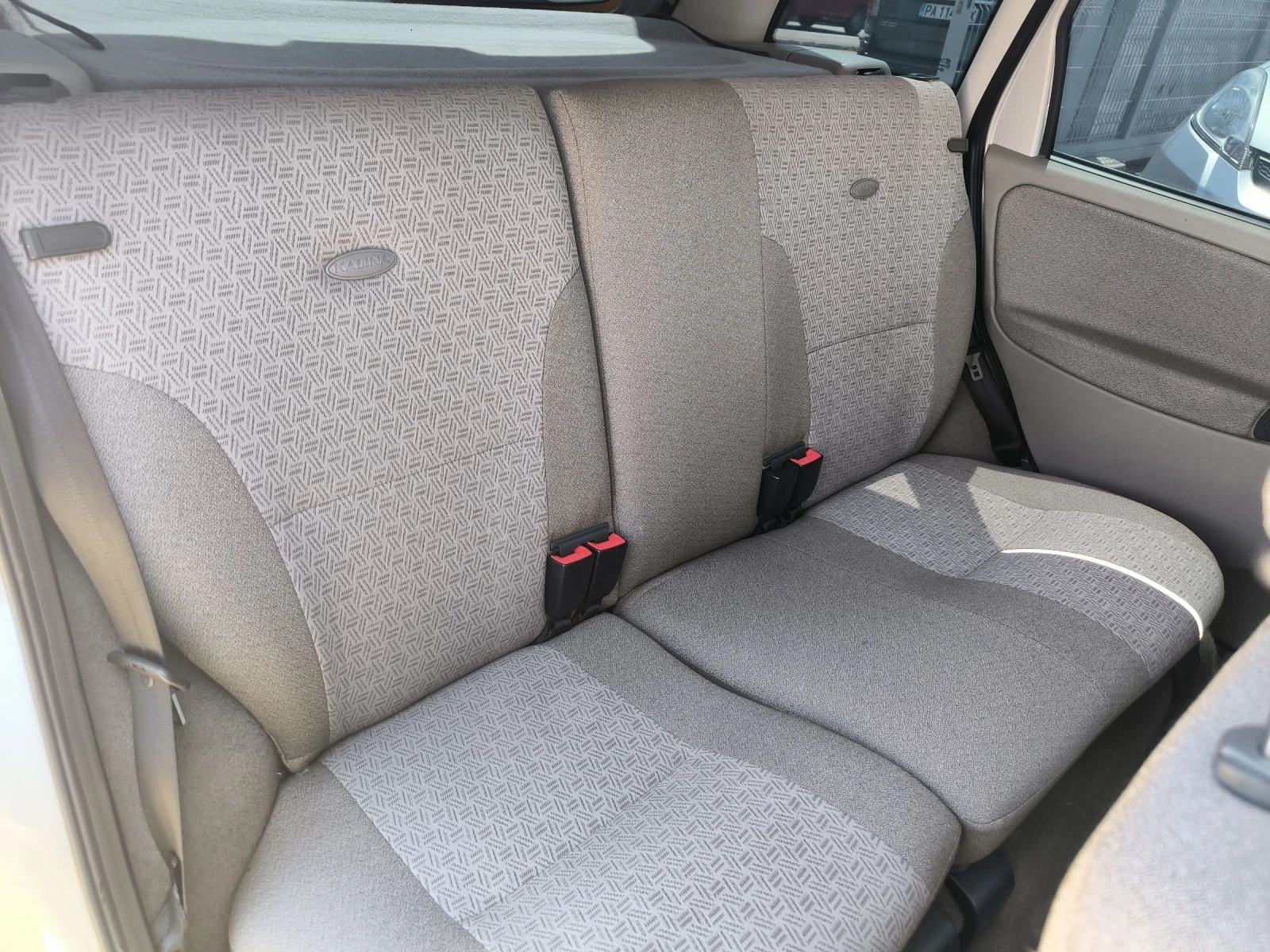 Lada Kalina 1.4i - изображение 10