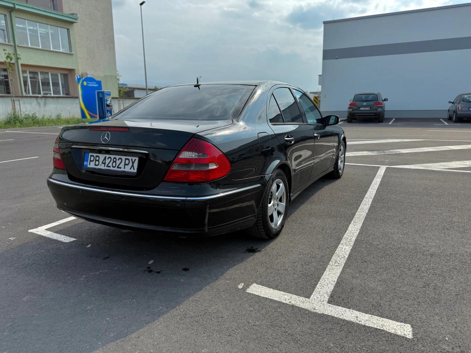 Mercedes-Benz E 320 Avangarde / NAVI / 204 кс / Ксенон - изображение 3