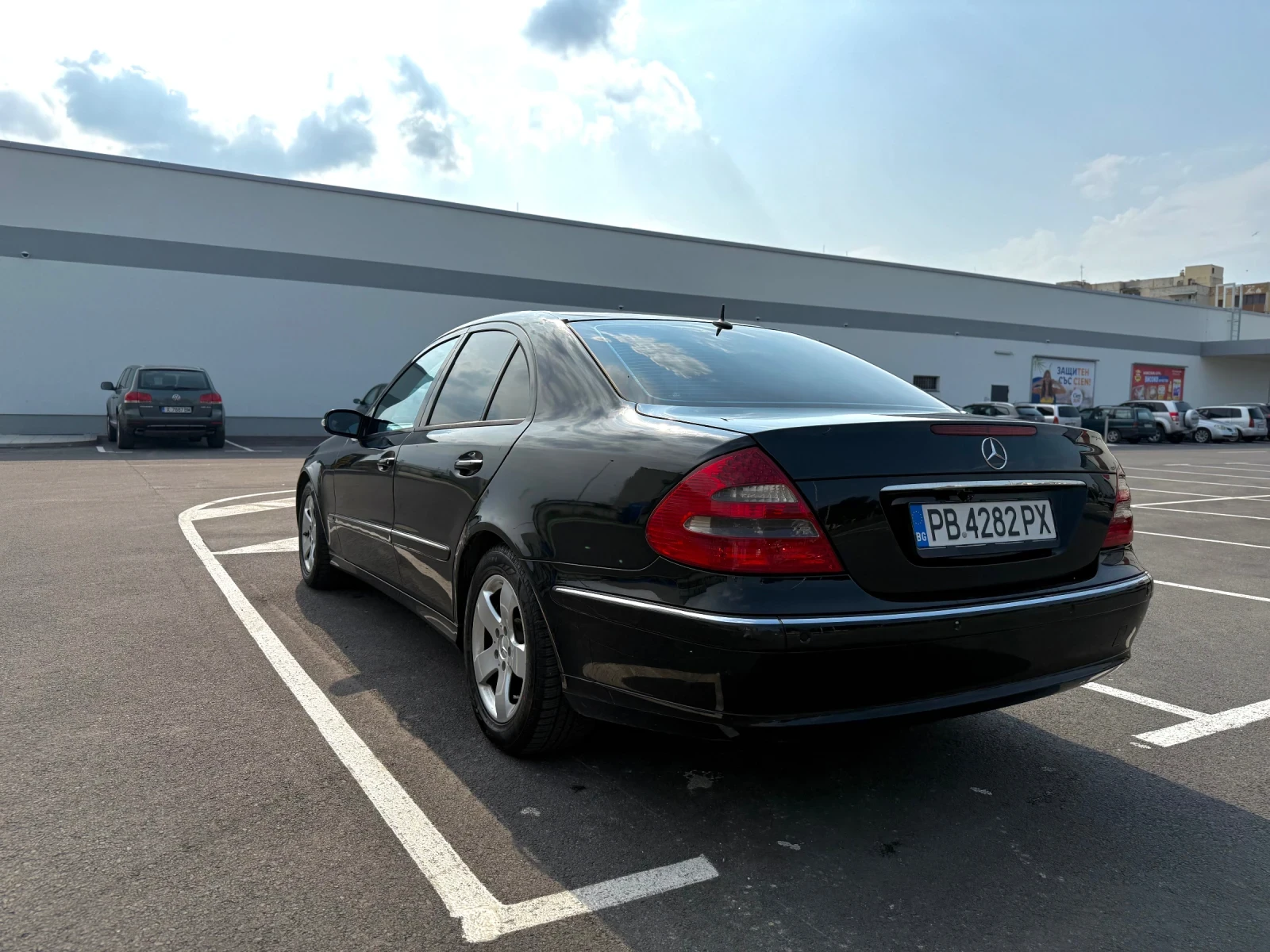 Mercedes-Benz E 320 Avangarde / NAVI / 204 кс / Ксенон - изображение 2