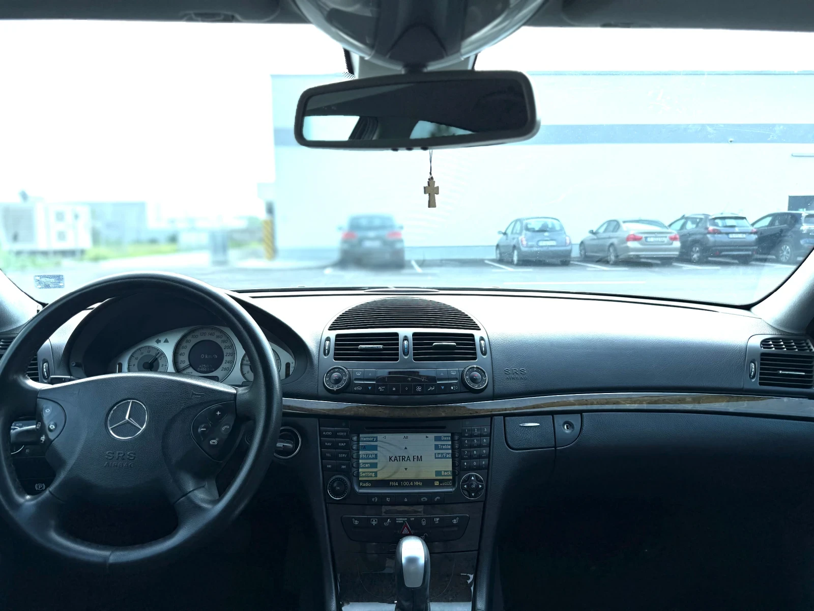 Mercedes-Benz E 320 Avangarde / NAVI / 204 кс / Ксенон - изображение 8