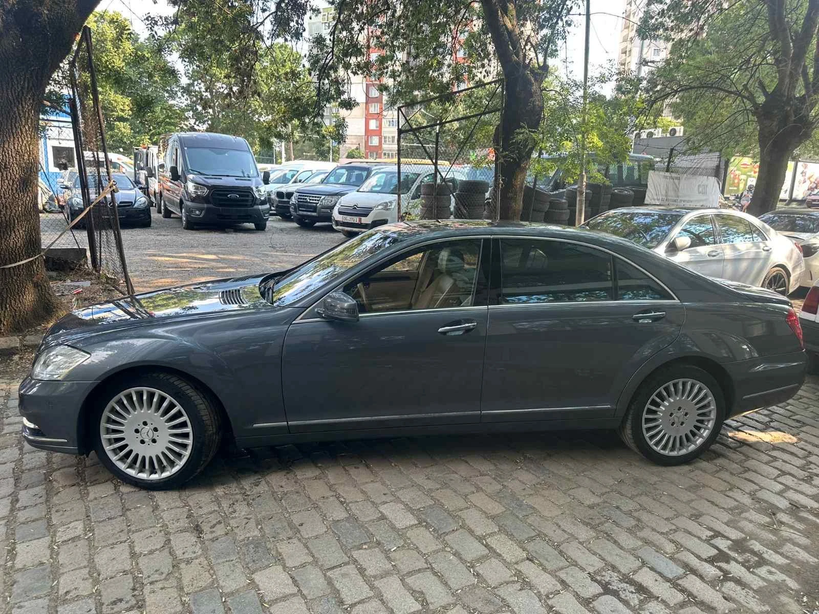 Mercedes-Benz S 500 4MATiC - изображение 3
