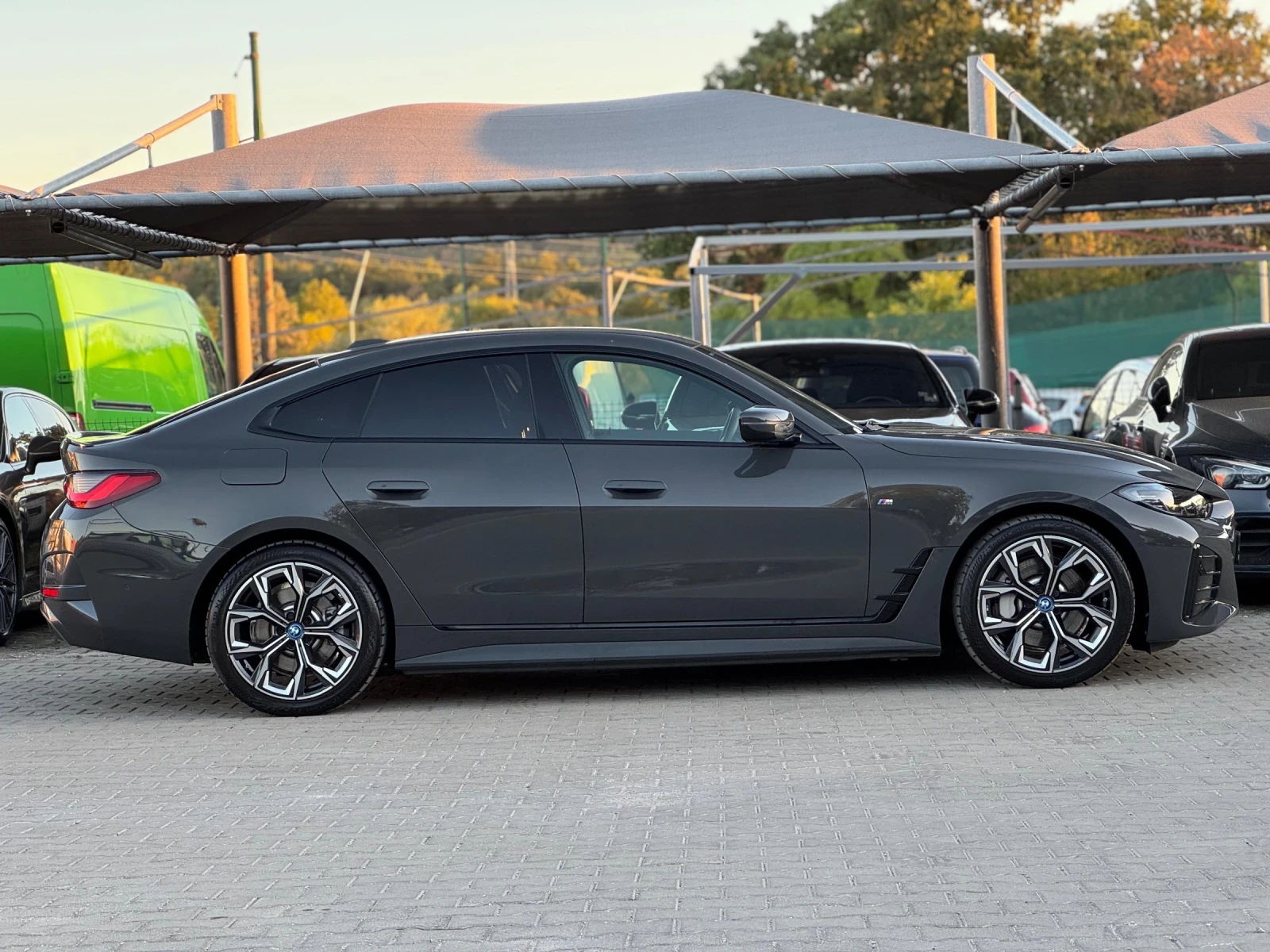 BMW i4 eDrive40 Gran Coupe M Sport ГАРАНЦИЯ - изображение 8