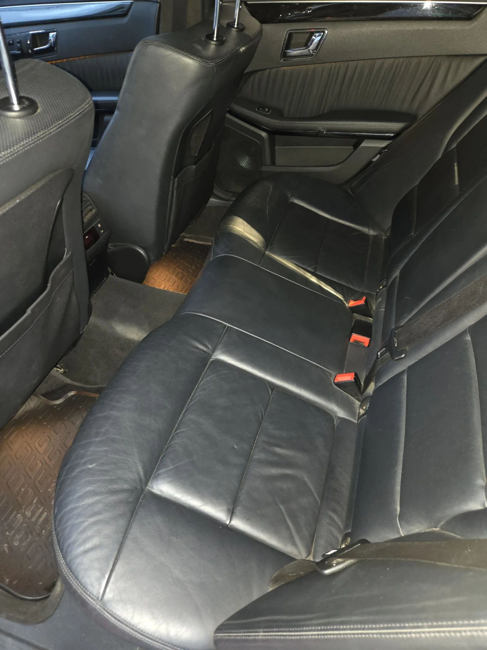 Mercedes-Benz E 500 Е500 388к.с. 235000 км. 4х4 - изображение 10