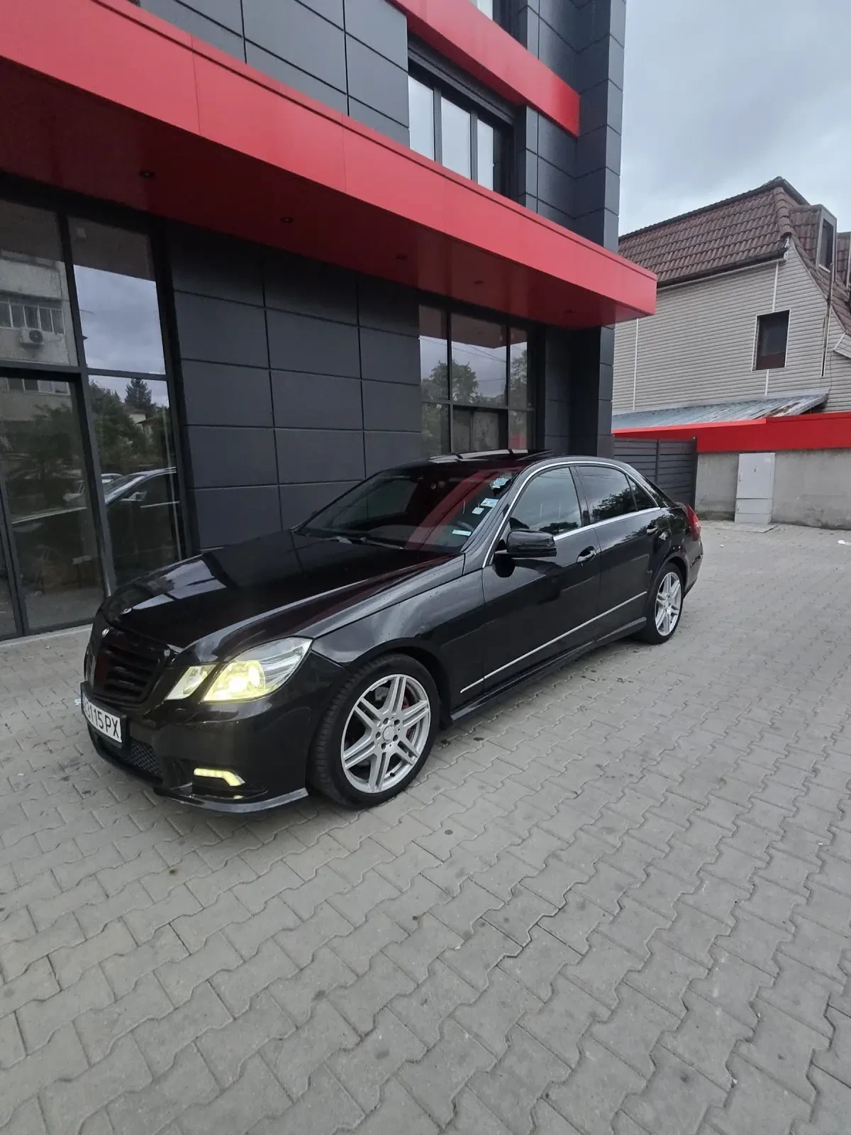 Mercedes-Benz E 500 Е500 388к.с. 235000 км. 4х4 - изображение 6