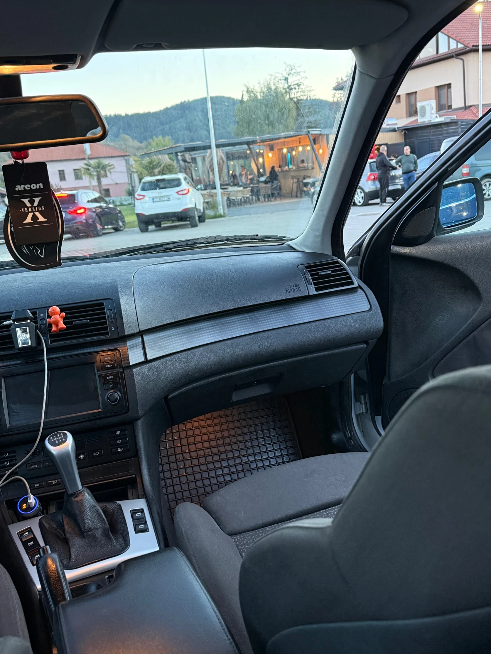 BMW 330  - изображение 3