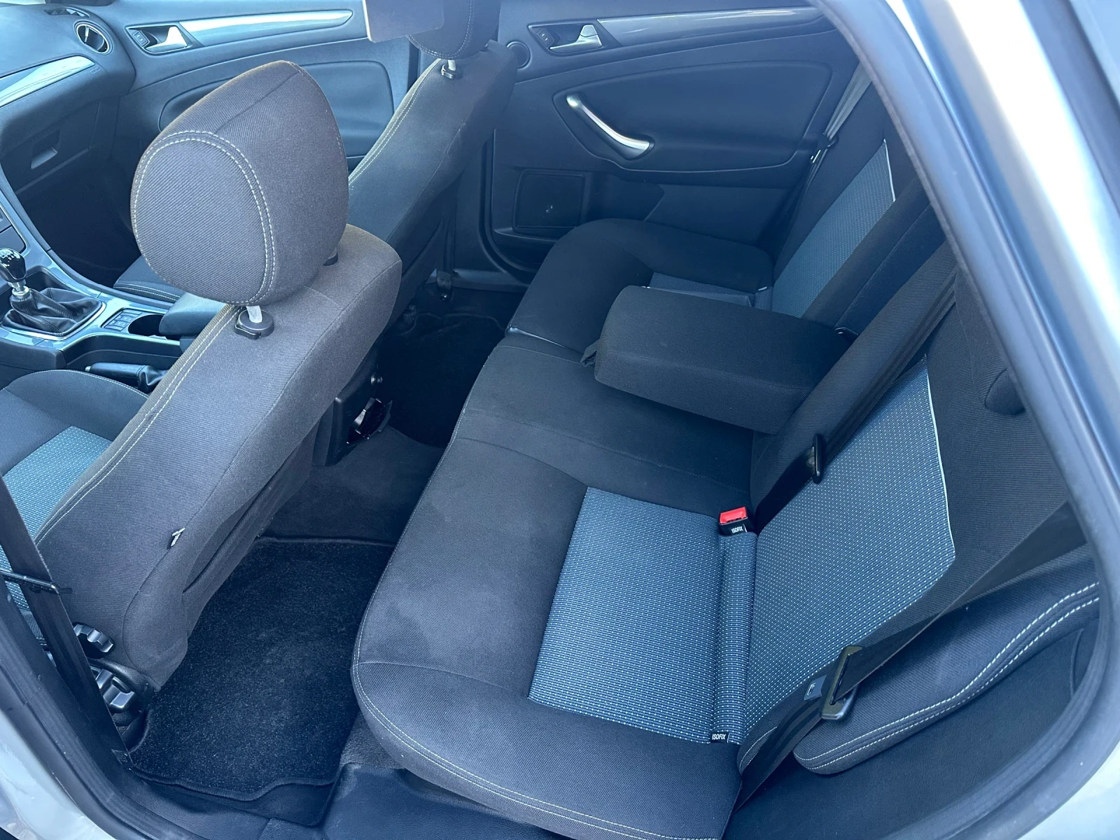 Ford Mondeo  - изображение 7