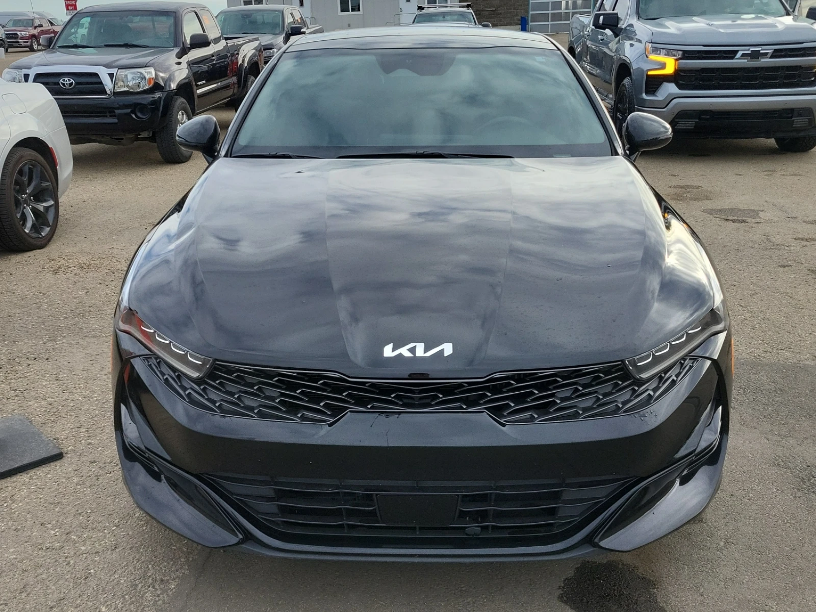 Kia K5 * CARFAX *    | Mobile.bg   2