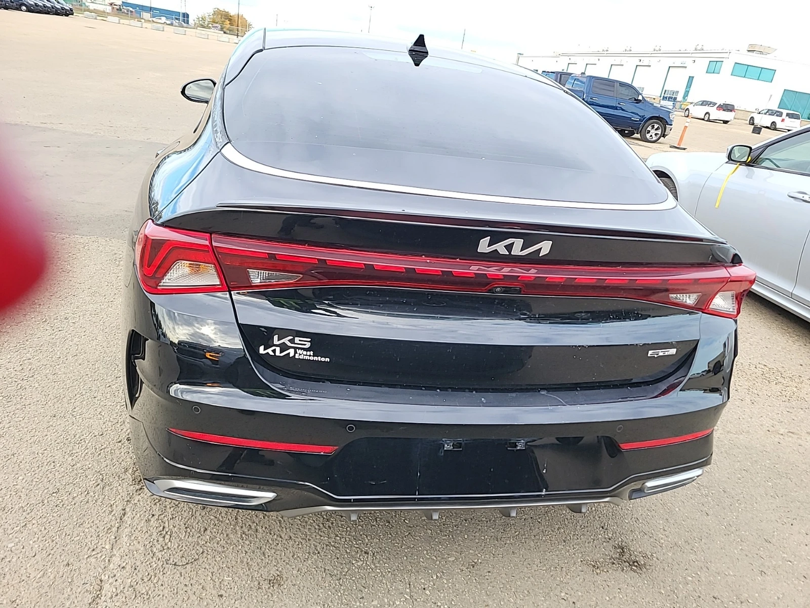 Kia K5 * CARFAX *    | Mobile.bg   6