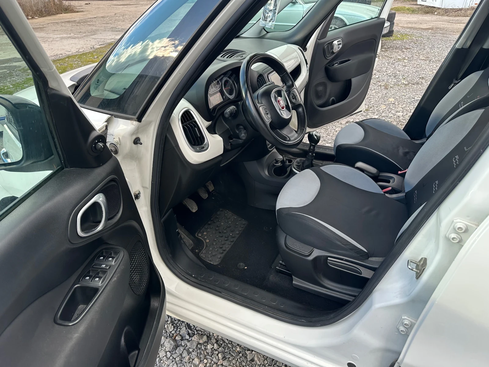 Fiat 500L 1.3 jtd | Mobile.bg � ����������� 12