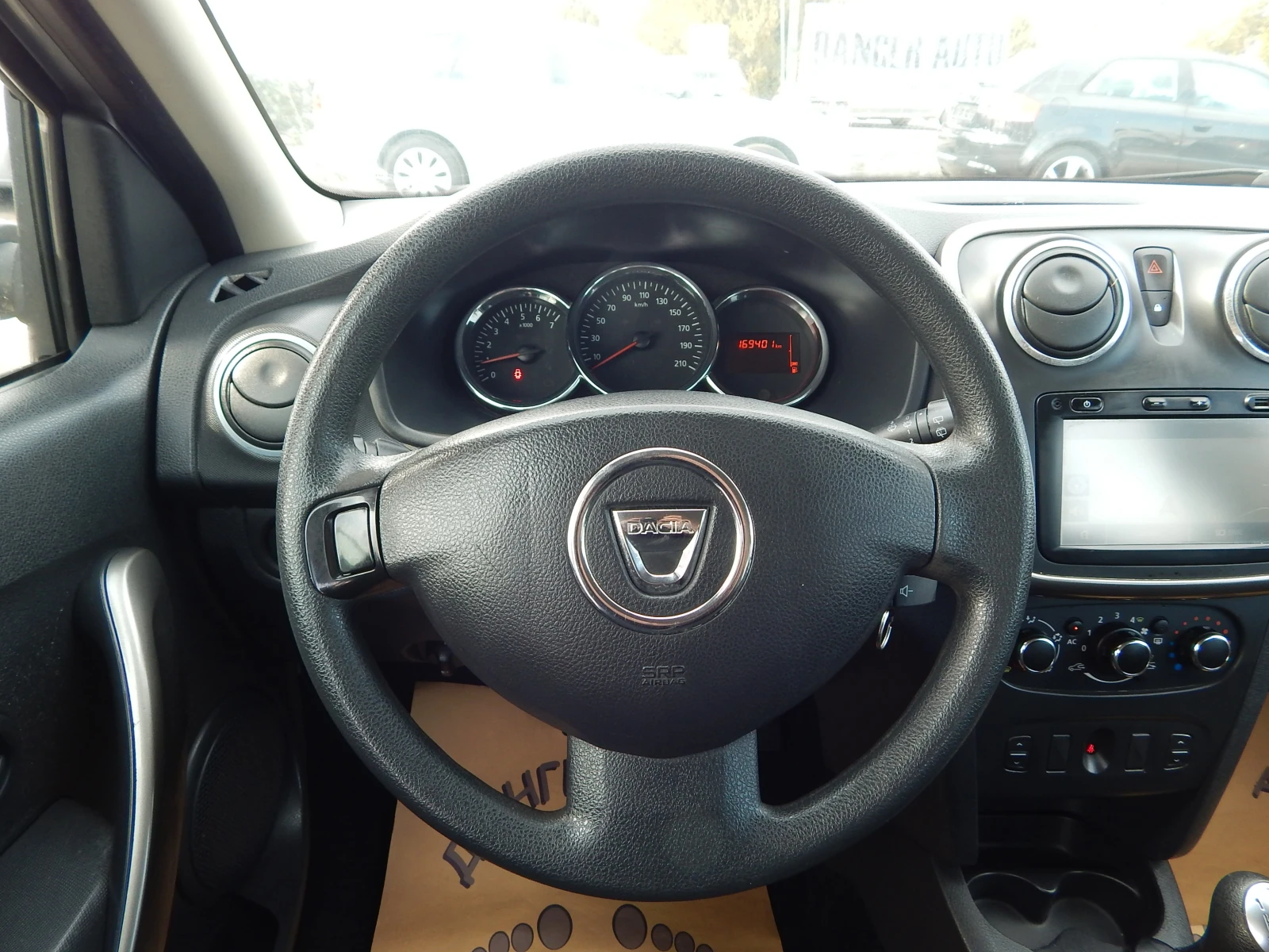 Dacia Logan 1.5DCI* EURO5B* , снимка 12 - Автомобили и джипове - 53710036