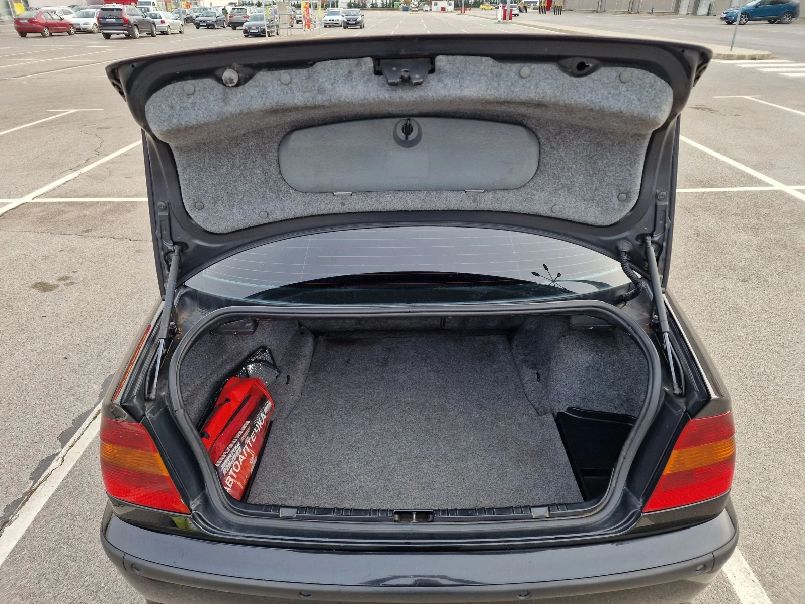 BMW 320 E46 150кс 6ск ръчна, снимка 15 - Автомобили и джипове - 53933781