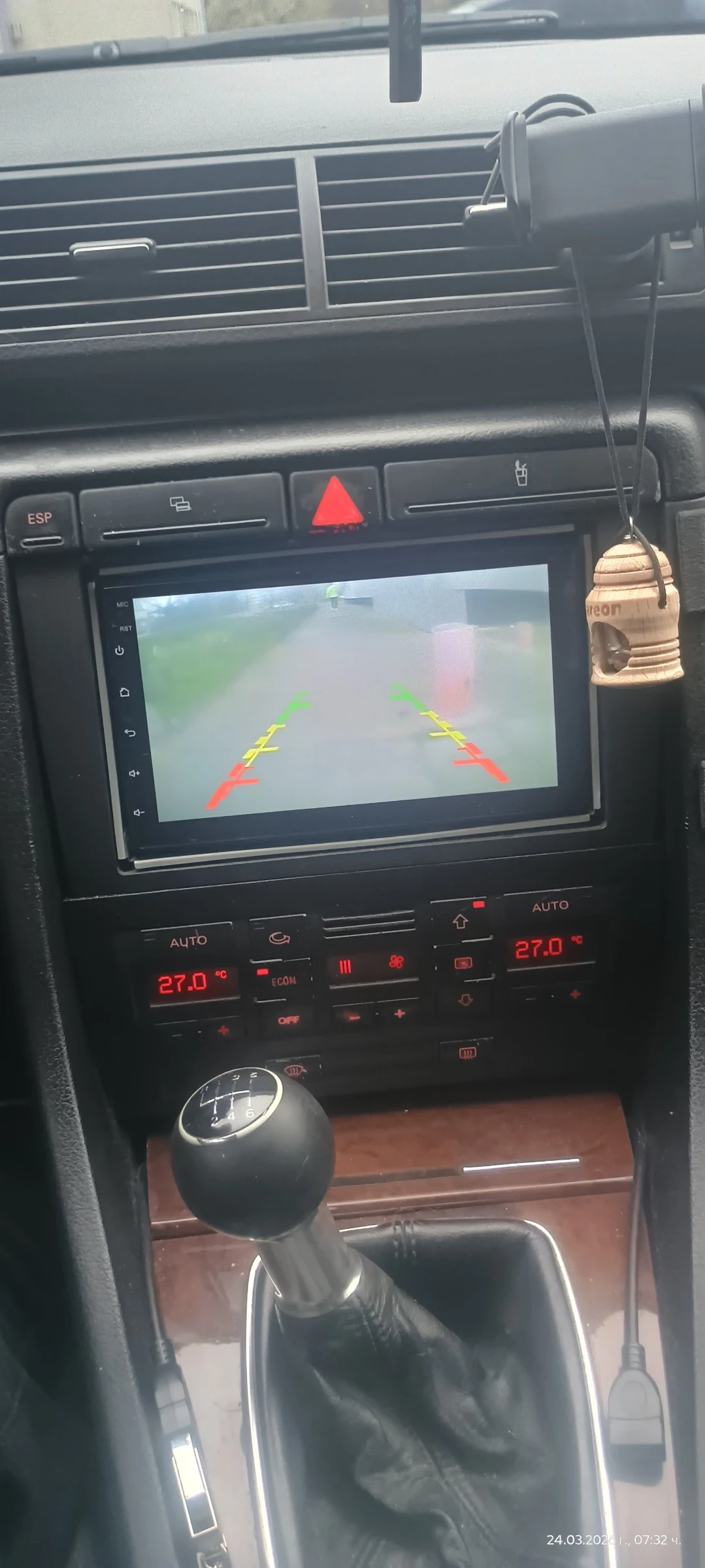 Audi A4 Авант, снимка 8 - Автомобили и джипове - 53955218