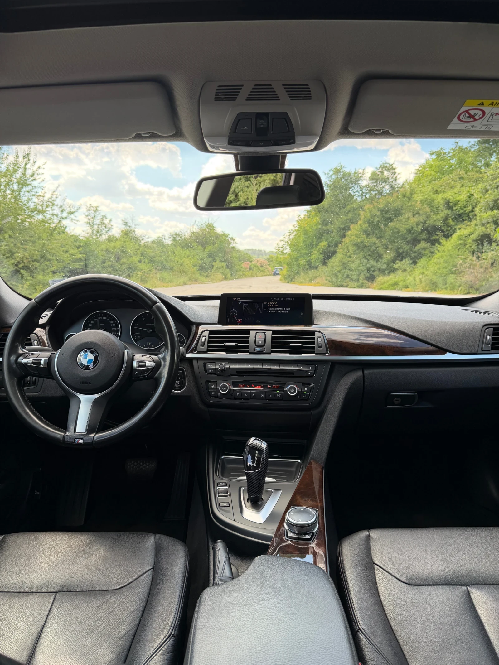 BMW 3gt 330d Панорама* Keyless* Обслужен* Пълна история, снимка 10 - Автомобили и джипове - 54482343