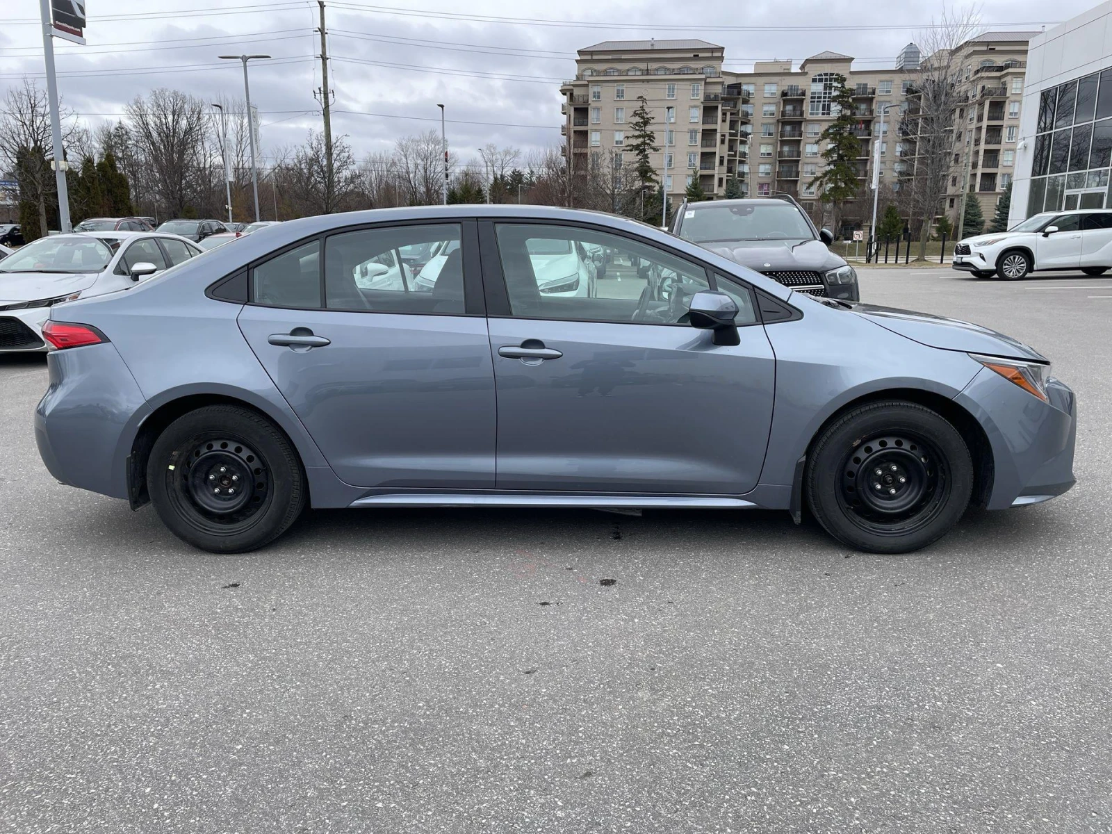 Toyota Corolla LE* FWD* АвтоКредит* (ЦЕНА ДО БГ), снимка 9 - Автомобили и джипове - 54070231